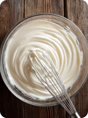 Взбивание сливок с сыром и ореховой пастой Milka